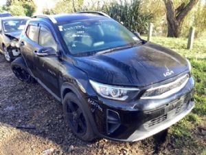 KIA Stonic YB CUV KX1 2017-on