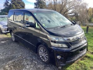 Toyota Vellfire ANH20