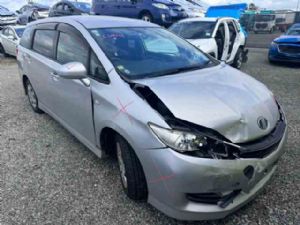 Toyota Wish ZGE20