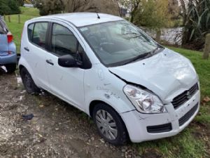 Suzuki Splash 2008 - 2015