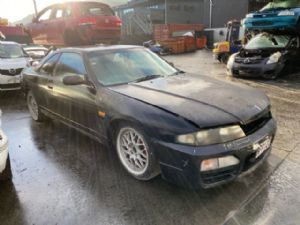 Nissan Skyline R33 1993-1997
