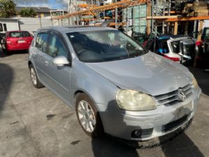 Volkswagen Golf MK5 2003-2009