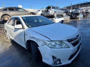 Toyota Camry AVV50