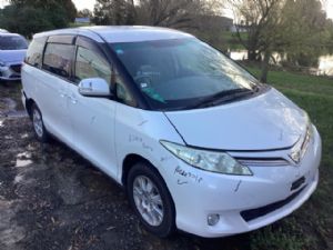Toyota Estima ACR50