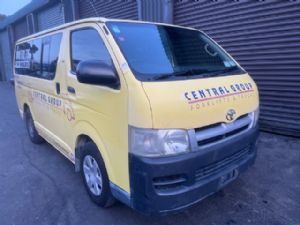 Toyota Hiace KDH221 10/06-on