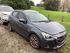 Mazda Mazda2 DJ