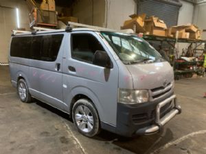 Toyota Hiace KDH200 03/05-09/06