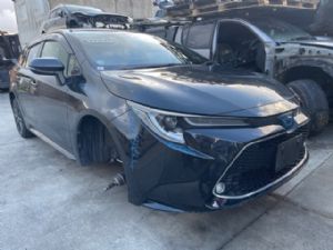 Toyota Corolla ZWE211