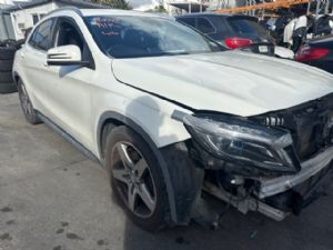 Mercedes-Benz GLA250 X156 2017-2019