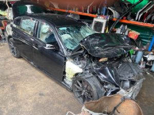 BMW 3 Series  318I F30 LCI