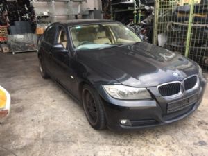 BMW 3 Series  318I E90 LCI
