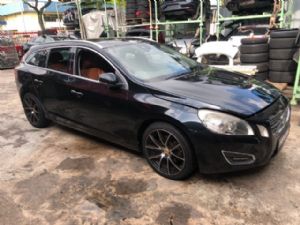Volvo V60 2012-2015