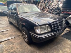 Mercedes-Benz E Class W124 1993-1995