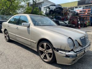 Mercedes-Benz E Class W210 1995-2003