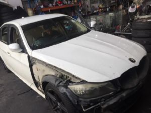 BMW 3 Series  318I E90 LCI