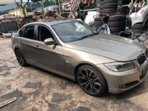 BMW 3 Series  318I E90 LCI