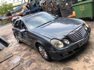 Mercedes-Benz E Class W211 2002-2009
