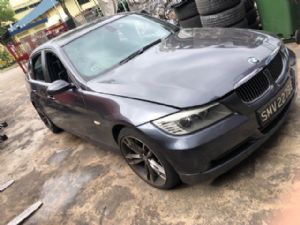 BMW 3 Series  318I E90 LCI