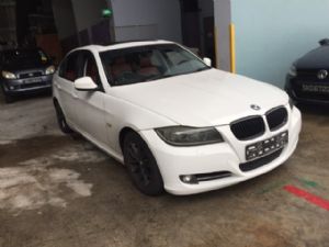 BMW 3 Series  320I E90 LCI