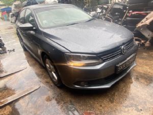 Volkswagen Jetta 5C6 2013-2017