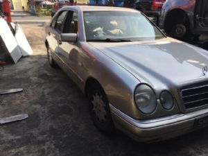 Mercedes-Benz E Class W210 1995-2003