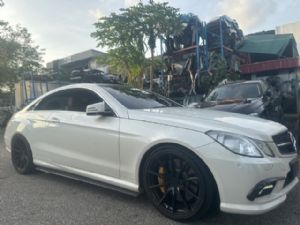 Mercedes-Benz E Class C207 2009-2012