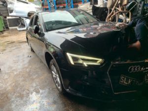 Audi A4 8W 2015-2018