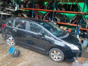 Peugeot 5008 2009 - 2016