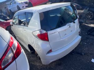 Toyota Ractis NCP120 2010-2017