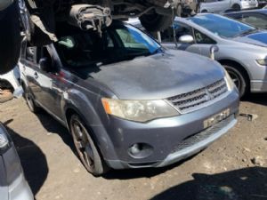 Mitsubishi Outlander CW5W 2006-2012