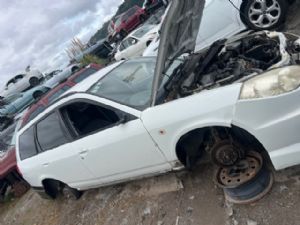 Nissan Wingroad Y11WL 2001-2004