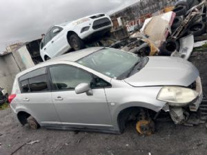Nissan Tiida C11 2004-2007