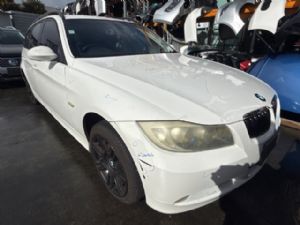 BMW 3 Series  320I E92