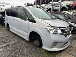 Nissan Serena C26 2010-2014