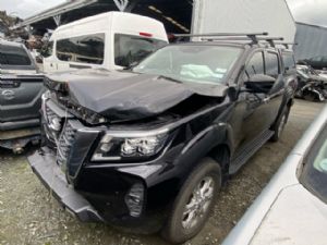 Nissan Navara D23L MNT 4WD 2021-2025