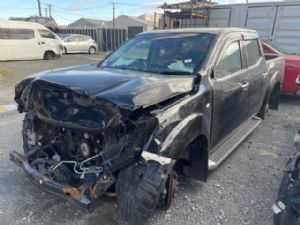 Nissan Navara D23 MNT 08/2015-2021