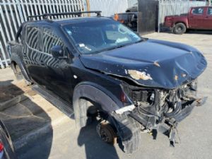 Nissan Navara D23 MNT 4WD 08/2015-2021