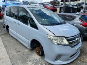 Nissan Serena C26 2010-2014