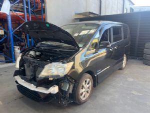 Nissan Serena C26 2010-2014