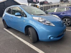 Nissan Leaf ZE0 2011-2016