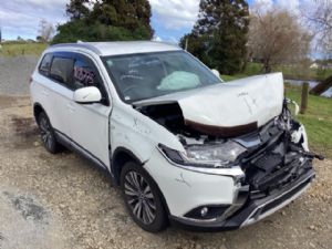 Mitsubishi Outlander GF8 2015->on