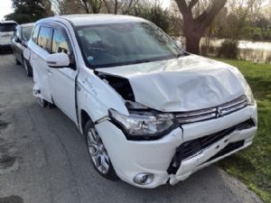 Mitsubishi Outlander GG2W Hybrid