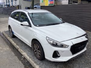 Hyundai i30 AH381