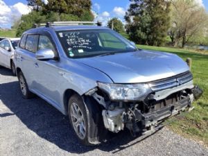 Mitsubishi Outlander GG2W Hybrid