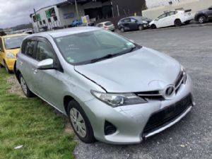 Toyota Auris NZE181