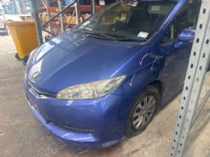 Toyota Wish ZGE 2009-2017