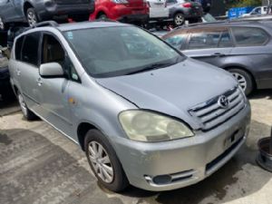 Toyota Ipsum ACM21 2001-2009