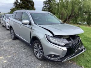 Mitsubishi Outlander GF8 2015->on