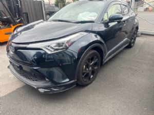 Toyota C-HR NGX10