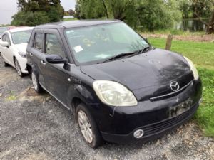 Mazda Verisa DC 2WD 01/04 on